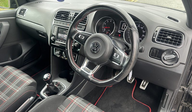 
								Volkswagen Polo 1.8 TSI BlueMotion Tech GTI full									