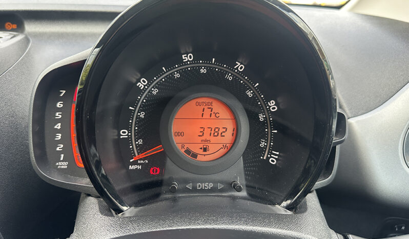 
								2019 Toyota AYGO 1.0 VVT-i x-play full									
