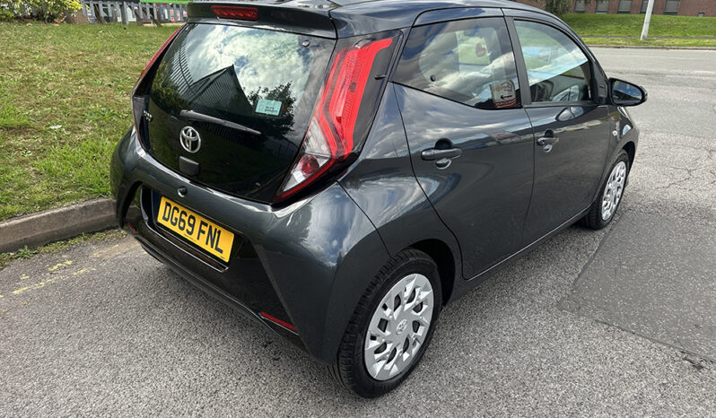 
								2019 Toyota AYGO 1.0 VVT-i x-play full									