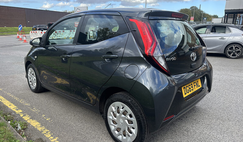 
								2019 Toyota AYGO 1.0 VVT-i x-play full									