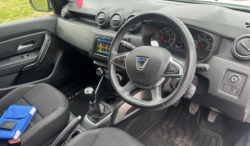 
								Dacia Duster 1.6 SCe Prestige full									