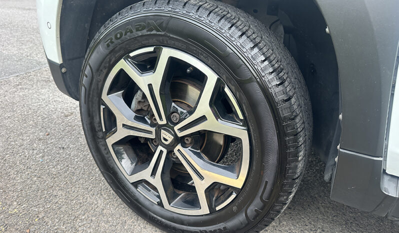
								Dacia Duster 1.6 SCe Prestige full									