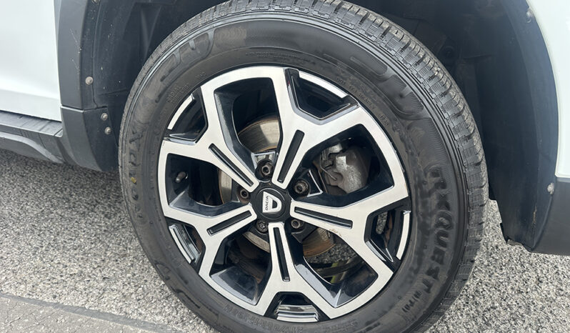 
								Dacia Duster 1.6 SCe Prestige full									