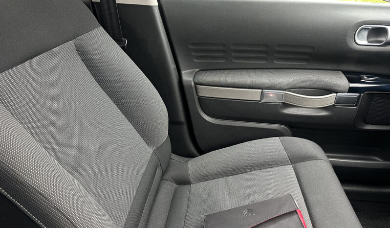 
								Citroen C4 Cactus 1.6 BlueHDi Flair full									