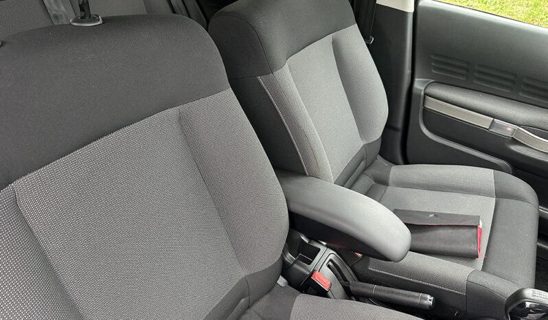 
								Citroen C4 Cactus 1.6 BlueHDi Flair full									