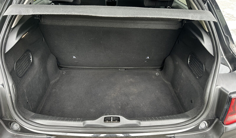 
								Citroen C4 Cactus 1.6 BlueHDi Flair full									