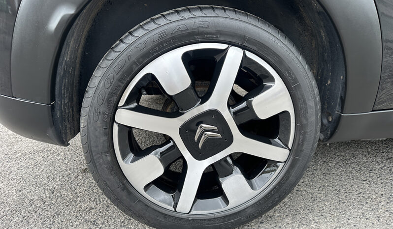 
								Citroen C4 Cactus 1.6 BlueHDi Flair full									